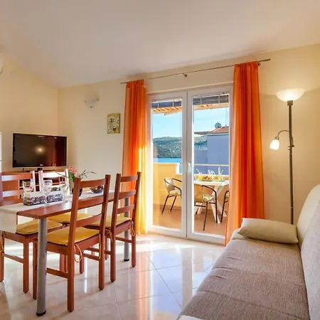 New! Complex In * مارينا
