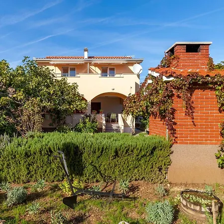 Pensionat New! Complex In