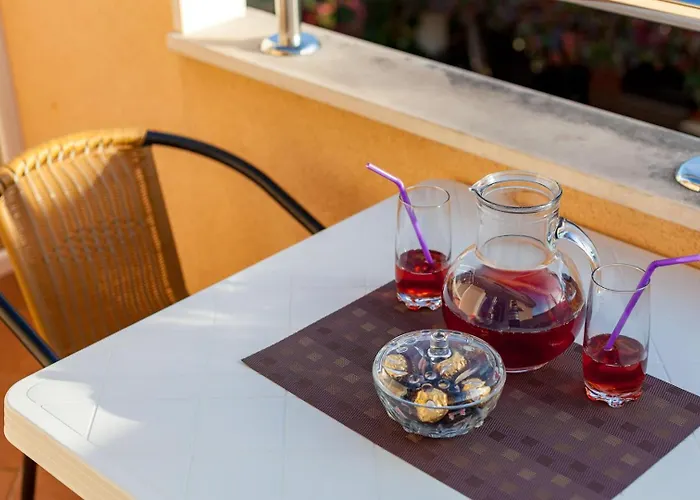 Vendégház New! Complex In Marina