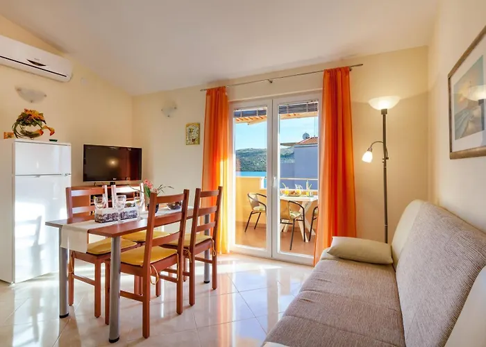 New! Complex In 3* Marina